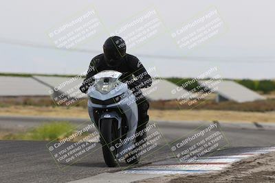 media/May-26-2025-Lets Ride (Mon) [[3bf1de1d65]]/A Group/12pm (Wheelie Bump)/